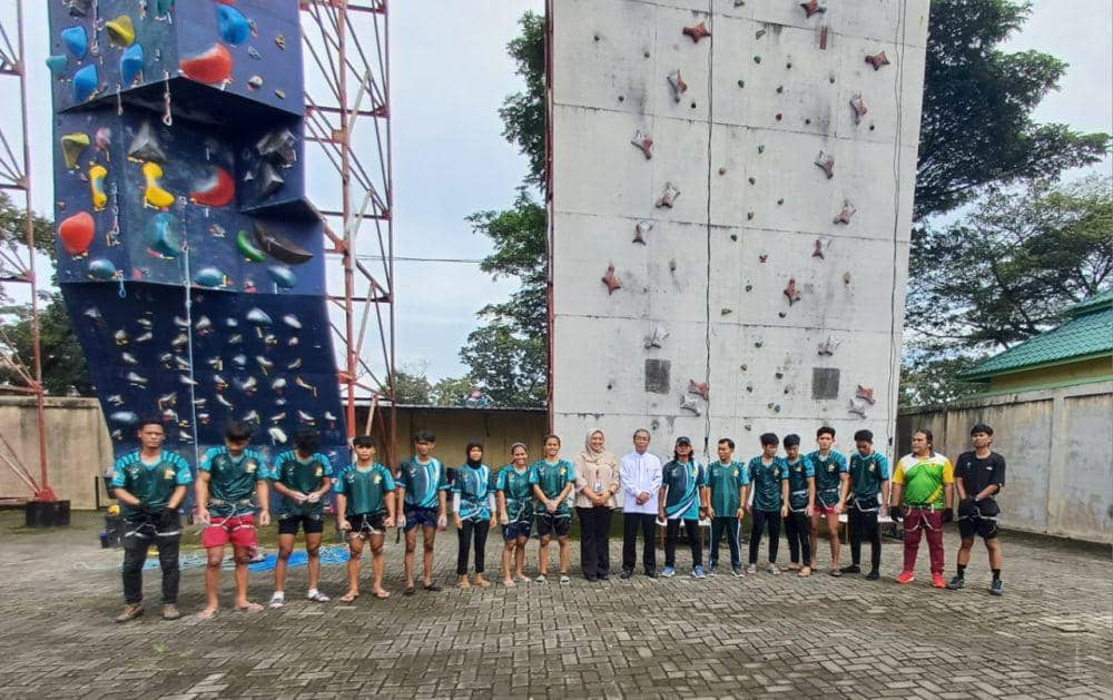 Atlet panjat tebing Sumatra Utara persiapan menghadapi PON 2024 (Dok.istimewa)