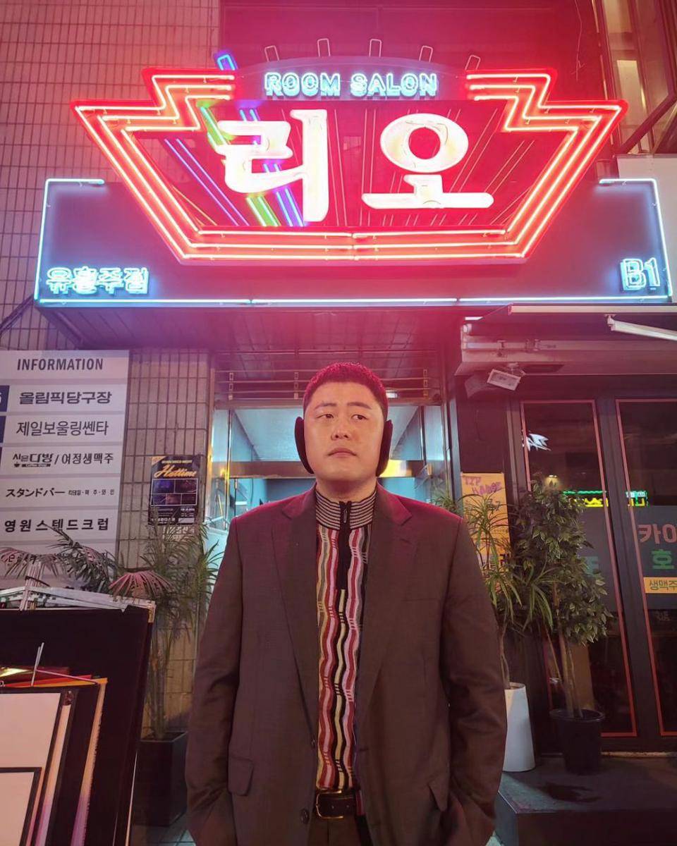 Bae Myung Jin di balik layar drama The Worst Evil (instagram.com/actorbmj)