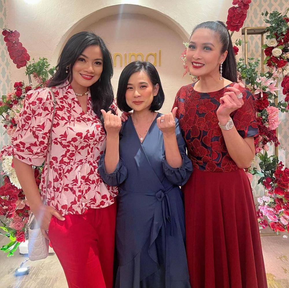 potret Titi Kamal di launching brand Sandra Dewi (instagram.com/titi_kamall)