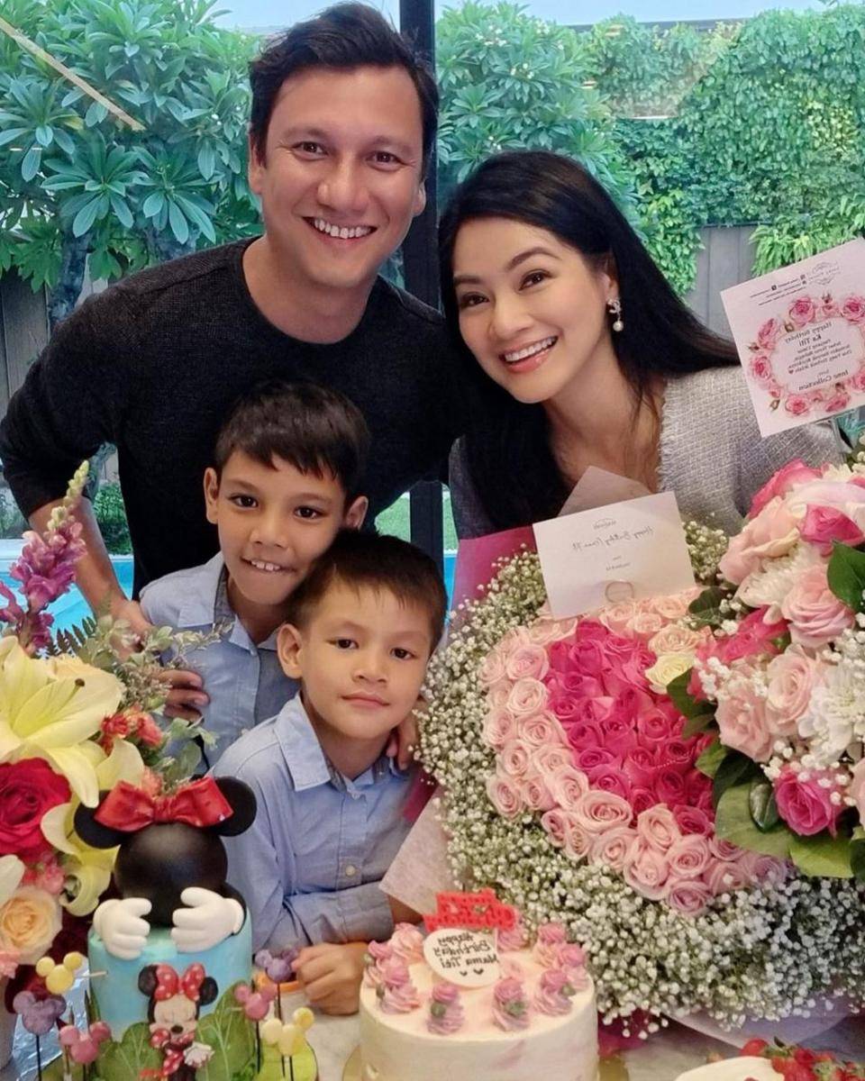 potret keluarga Titi Kamal (instagram.com/titi_kamall)