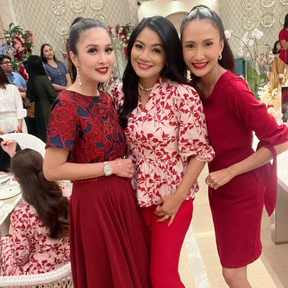 potret Titi Kamal di launching brand Sandra Dewi (instagram.com/titi_kamall)