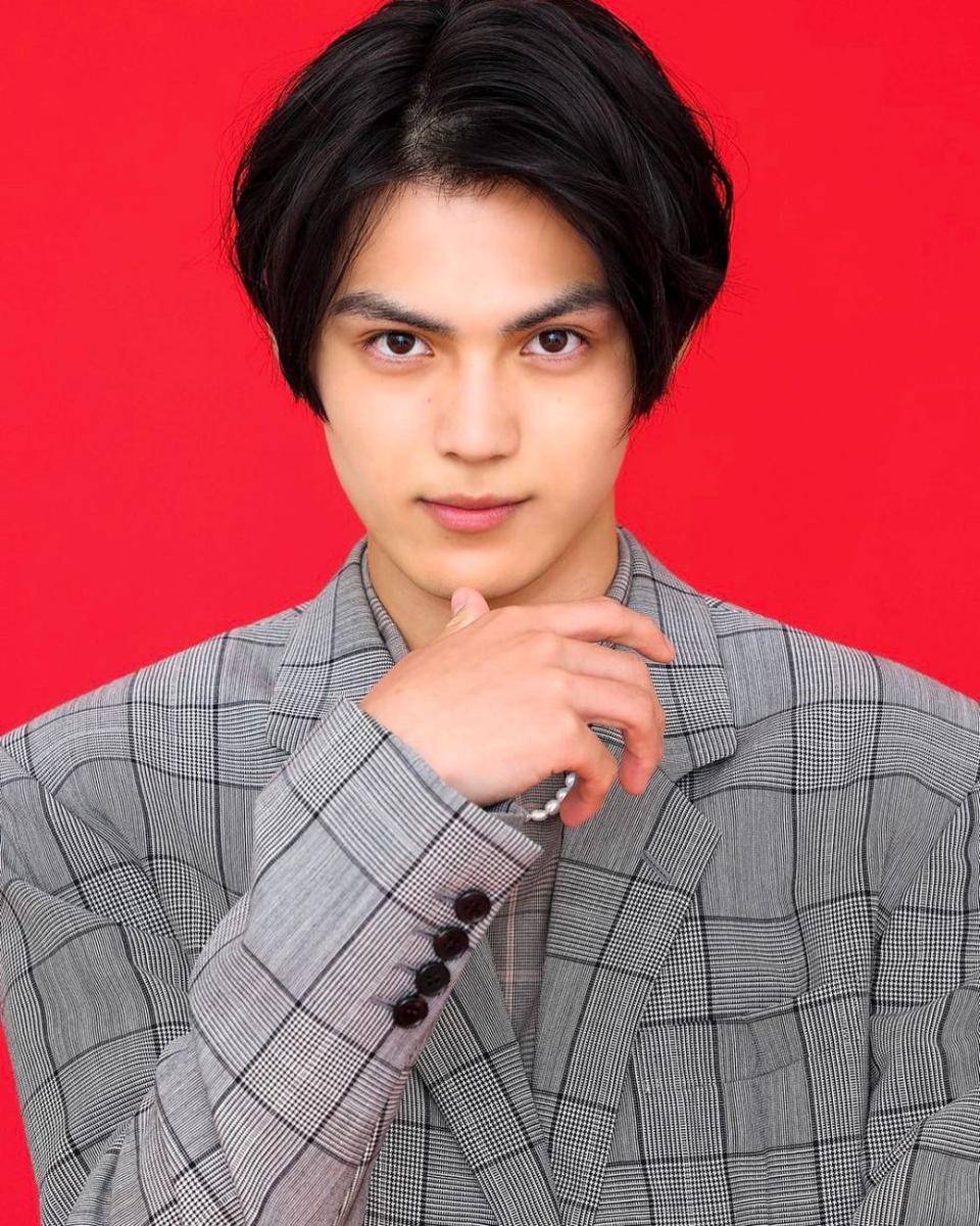 Hideyoshi Kan (instagram.com/hideyoshi_kan_official)