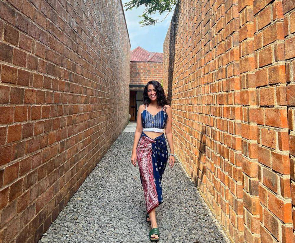 Ayushita (instagram.com/ayushita)