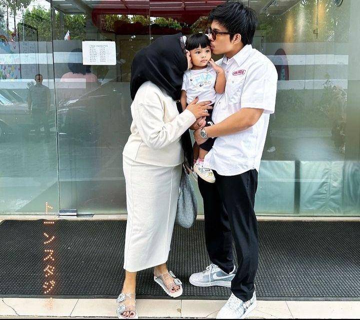 Atta di hari ayah (Instagram.com/attahalilintar)