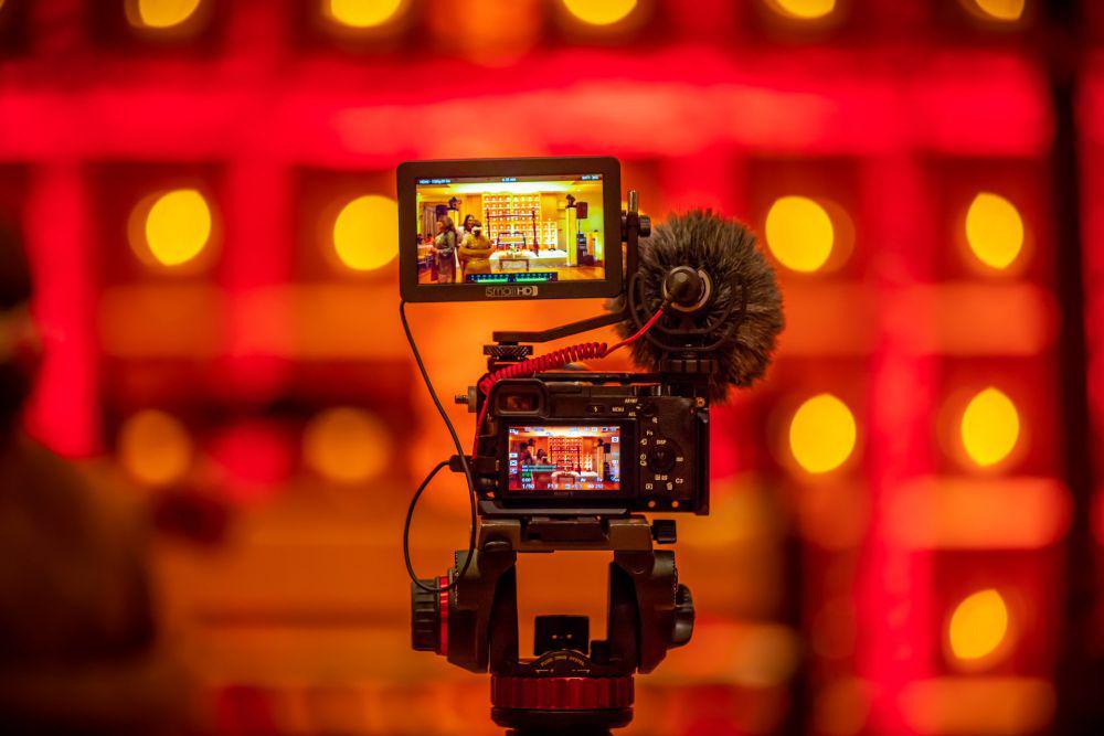 5 Rekomendasi AI Video Generator Terbaik, Ada yang Gratis!