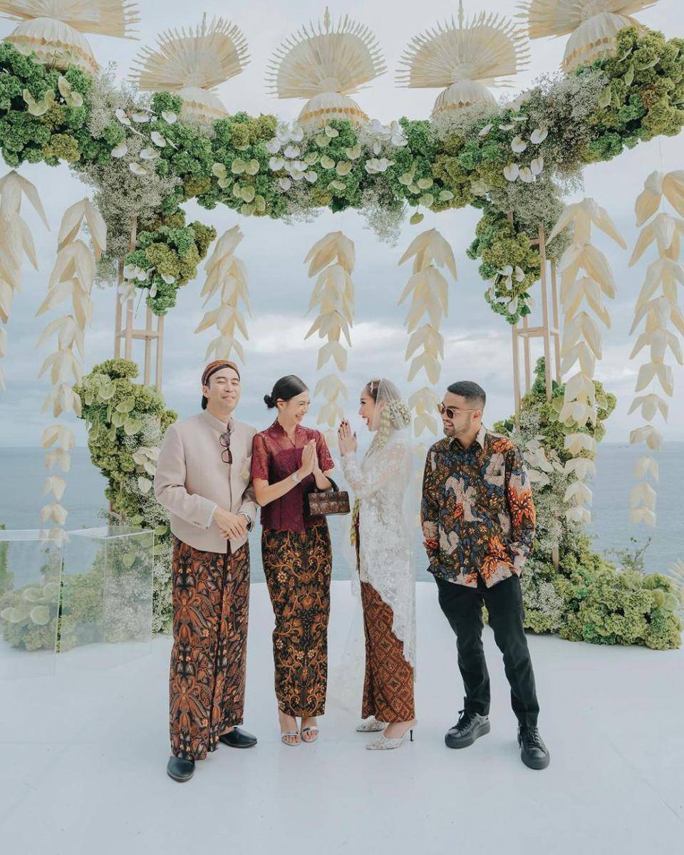 potret Yuki Kato di pernikahan BCL-Tiko (instagram.com/yukikt)