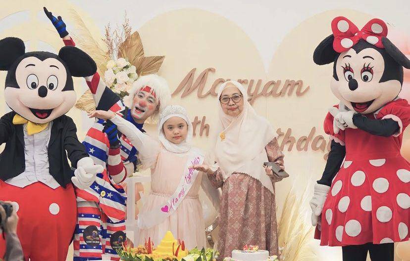 potret ultah ke-9 Maryam, anak Oki Setiana Dewi (Instagram.com/maryam_nusaibah_abdullah)