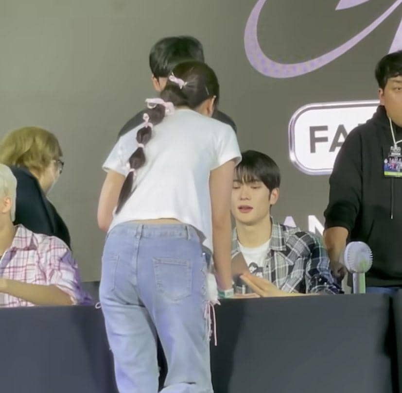 June Wanwimol ikuti fansign NCT 127 (instagram.com/junewanwimol19)