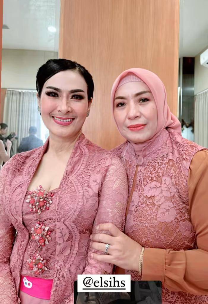 Tamu artis di pernikahan Rizki DA (instagram.com/isdadahlia)