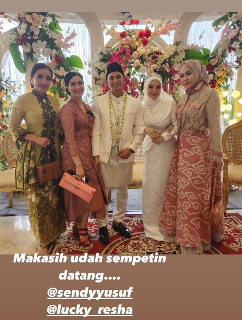 Tamu artis di pernikahan Rizki DA (instagram.com/isdadahlia)