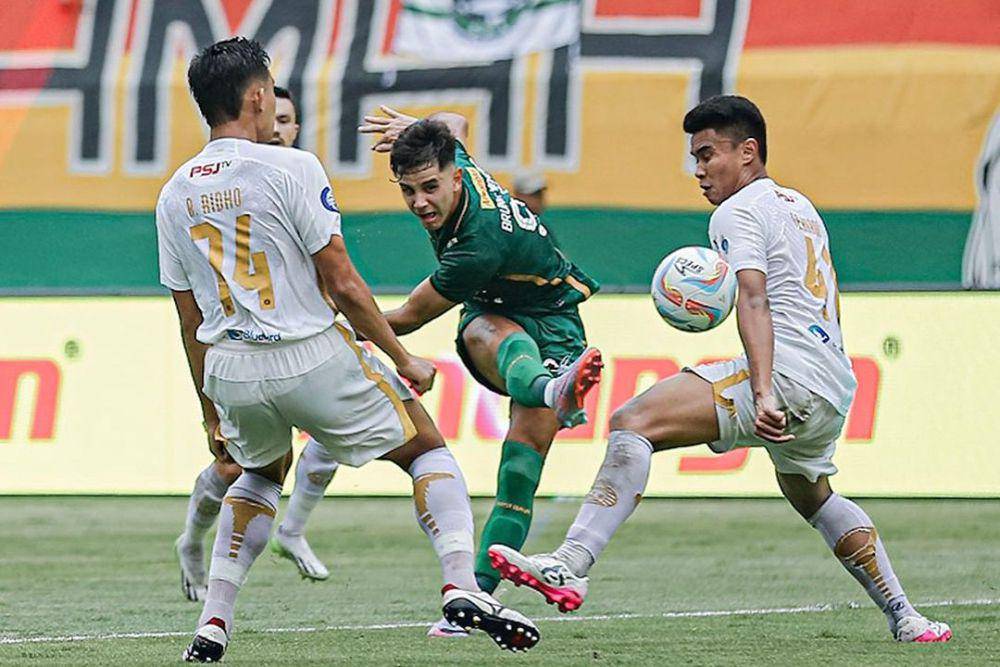 Persebaya dalam laga menghadapi Persija pada pekan ke-22 Liga 1 2023/2024. (instagram.com/officialpersebaya)