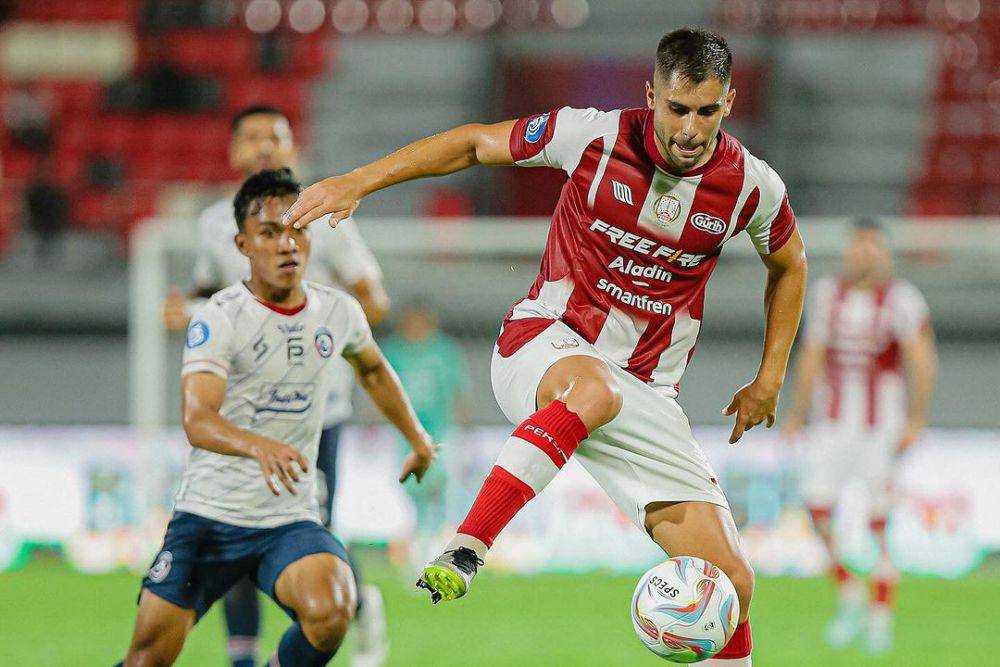 Persis Solo dalam laga menghadapi Arema FC di Liga 1 2023/2024 putaran kedua. (instagram.com/persisofficial)