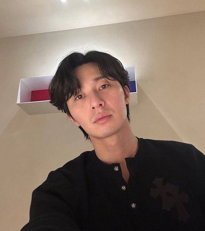 potret Park Seo Joon (instagram.com/bn_sj2013)