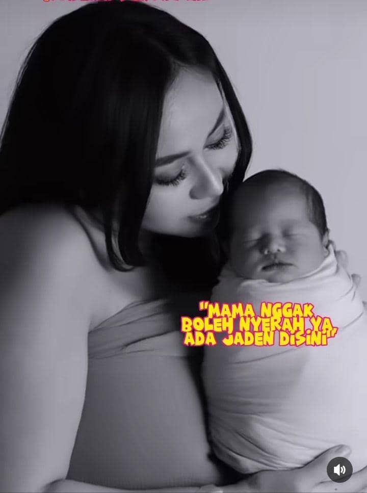 Artis melahirkan 2023 (Instagram.com/denisechariesta91)