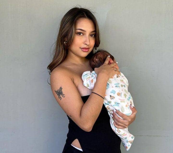 Jennifer coppen melahirkan (Instagram.com/jennifercoppenreal20)