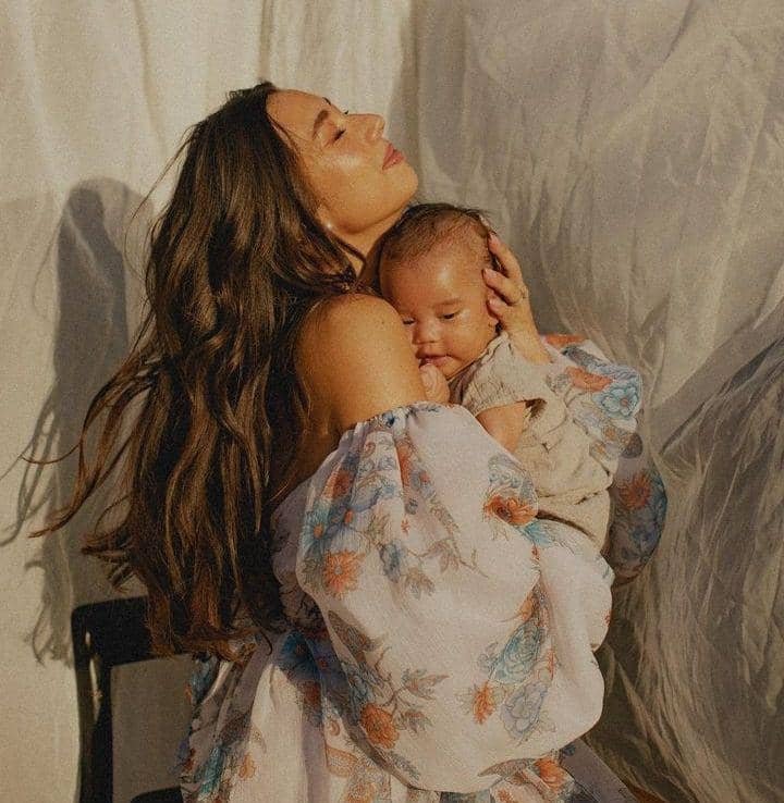 Jennifer bachdim melahirkan (Instagram.com/jenniferbachdim)