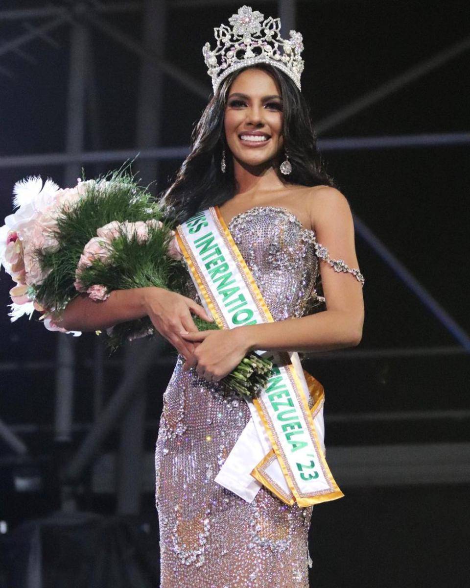 Potret Sakra Guerro, Wakil Venezuela untuk Miss International 2024 (Instagram.com/venevision)
