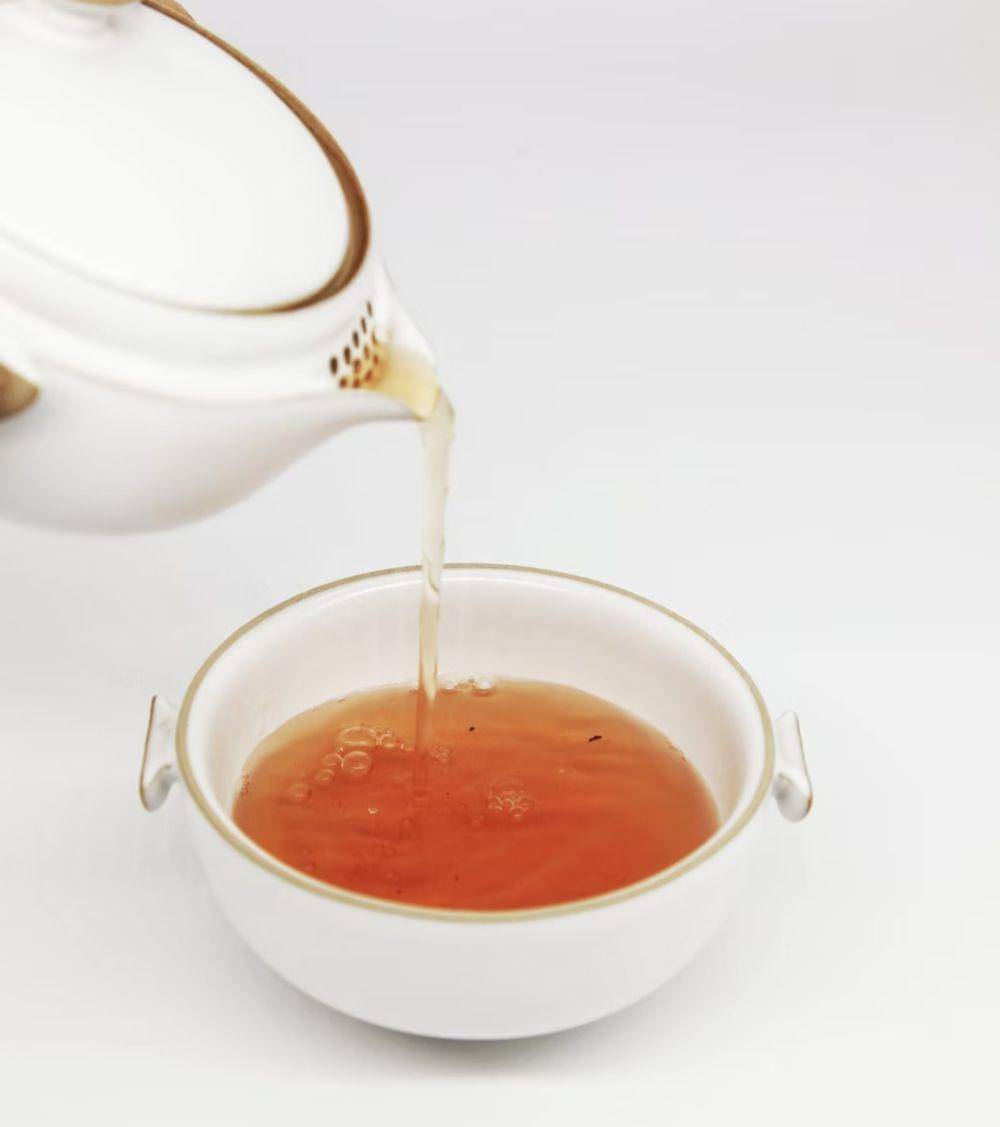 ilustrasi wedang uwuh (unsplash.com/CHI CHEN)