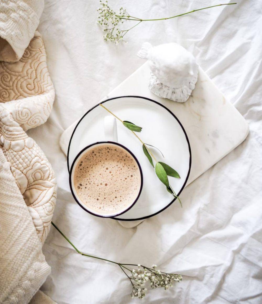 ilustrasi wedang bajigur (unsplash.com/Jen P.)