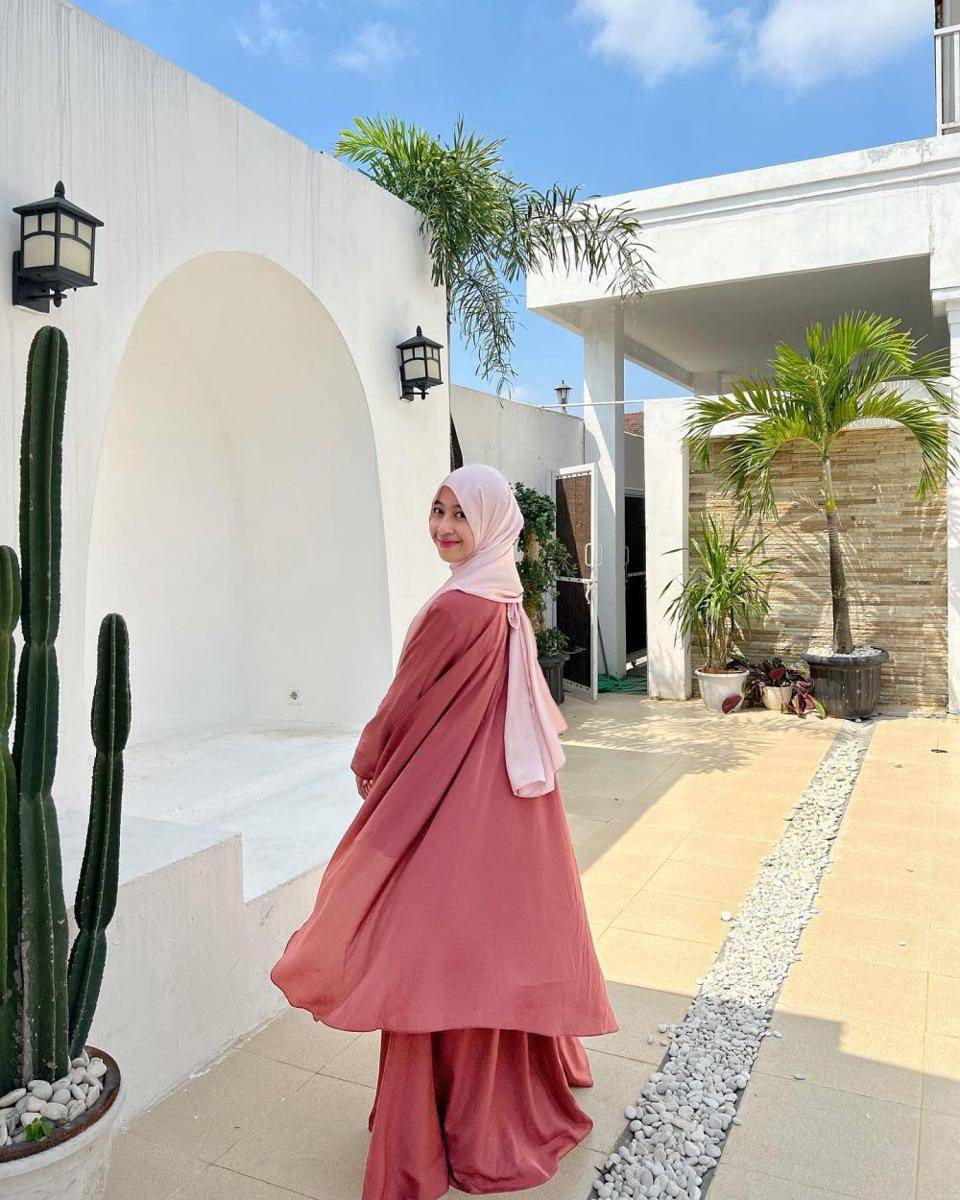 Adiba Kanza (Instagram.com/adiba.knza)