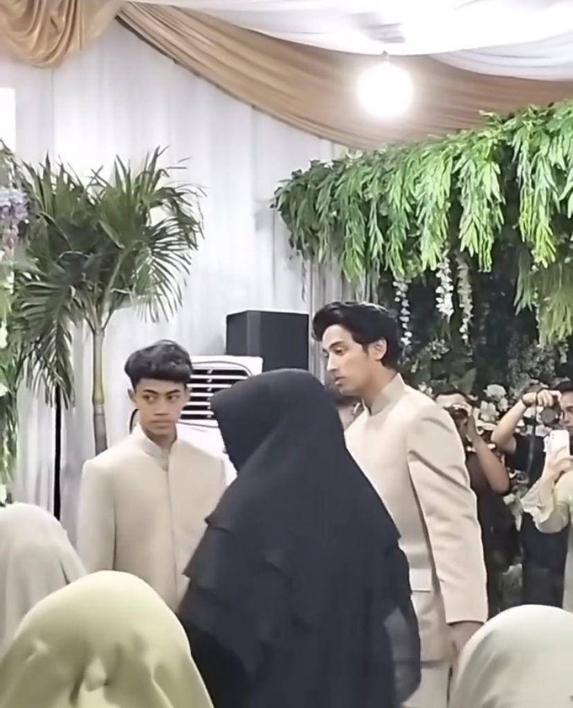 potret keluarga dampingi Adiba Khanza di pengajian jelang pernikahan (Instagram.com/adibaegy)
