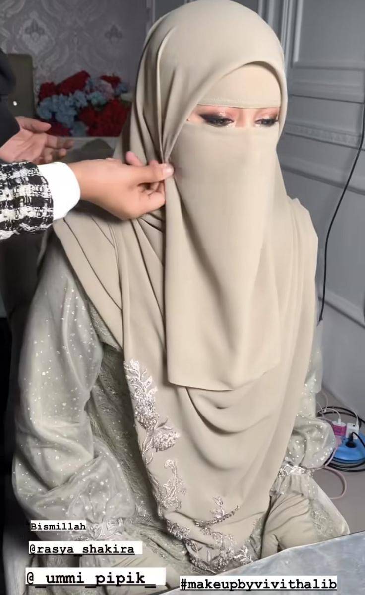 potret Adiba Khanza di acara pengajian dan siraman jelang pernikahan (Instagram.com/vivithalib)