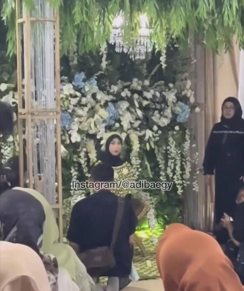 potret keluarga dampingi Adiba Khanza di pengajian jelang pernikahan (Instagram.com/adibaegy)