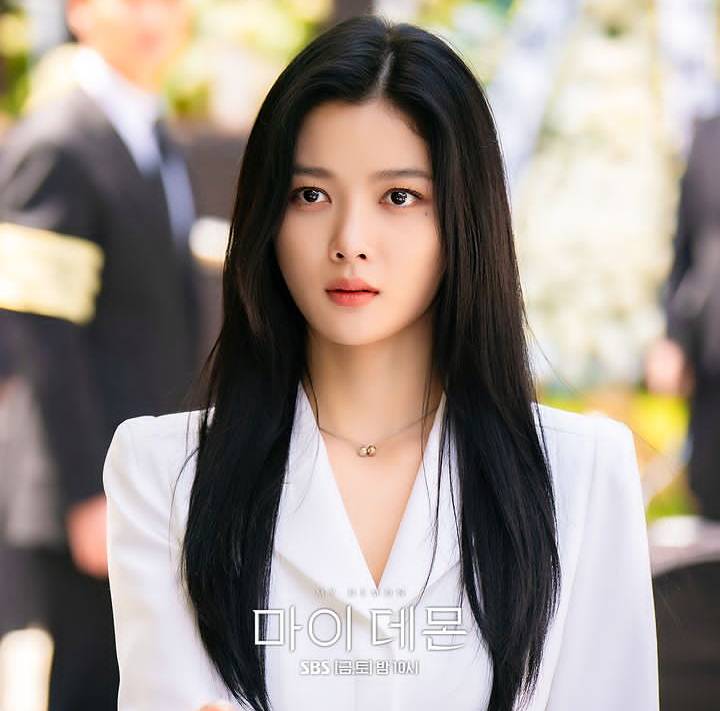 Kim Yoo Jung sebagai Do Do Hee di drakor My Demon (instagram.com/sbsdrama.official)
