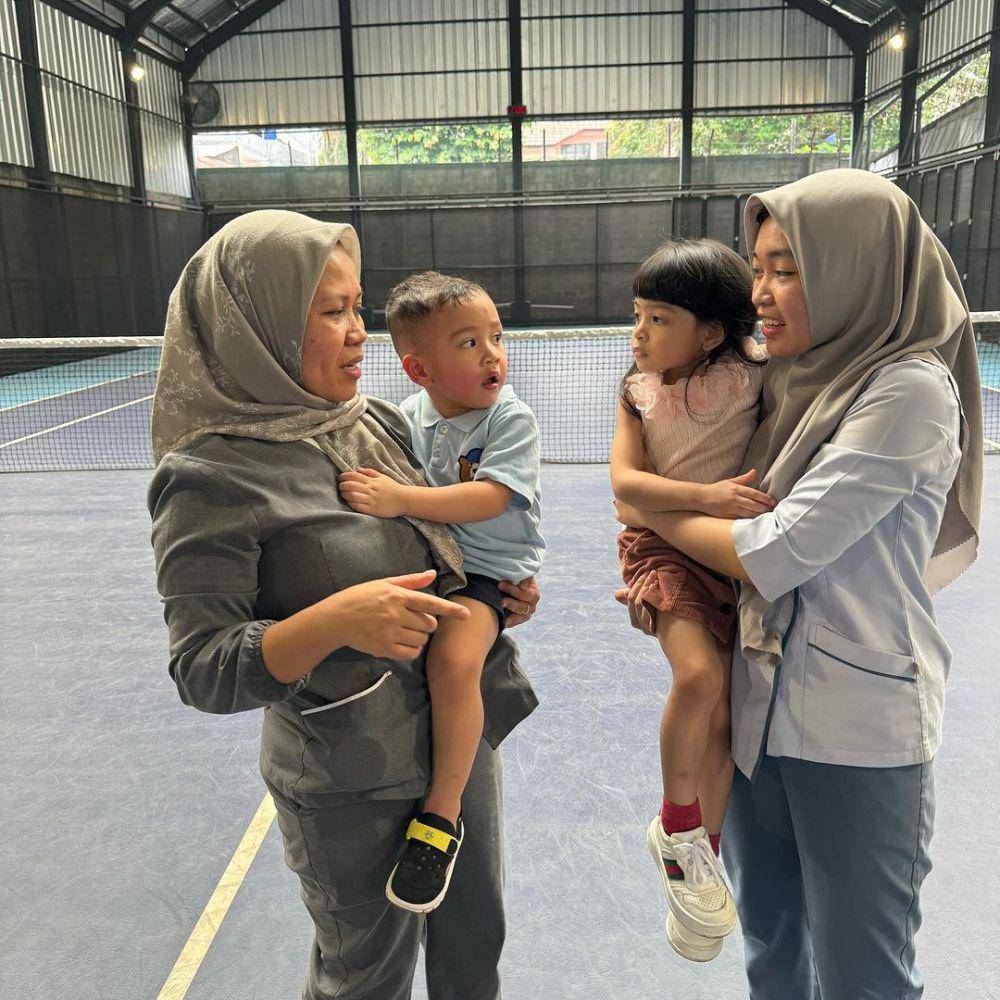 potret keluarga Gibran ke Andara (instagram.com/raffinagita1717)