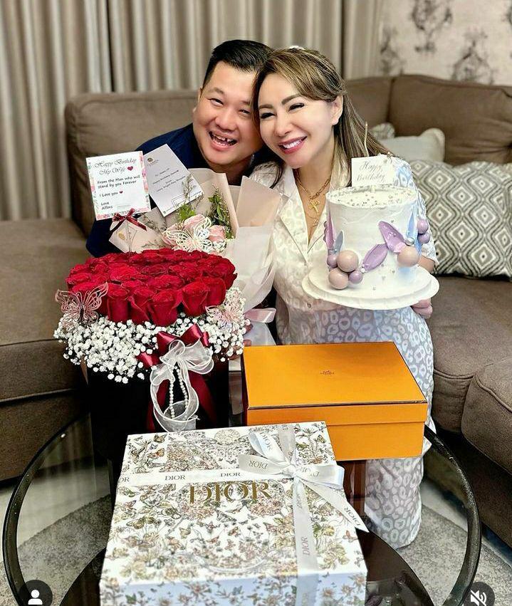 potret perayaan ultah ke-50 Femmy Permatasari (instagram.com/femmypermatasari)