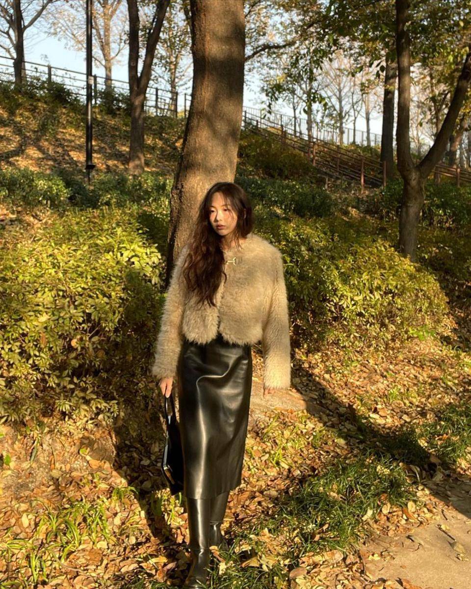 Geum Sae Rok (instagram.com/goldnewrok)