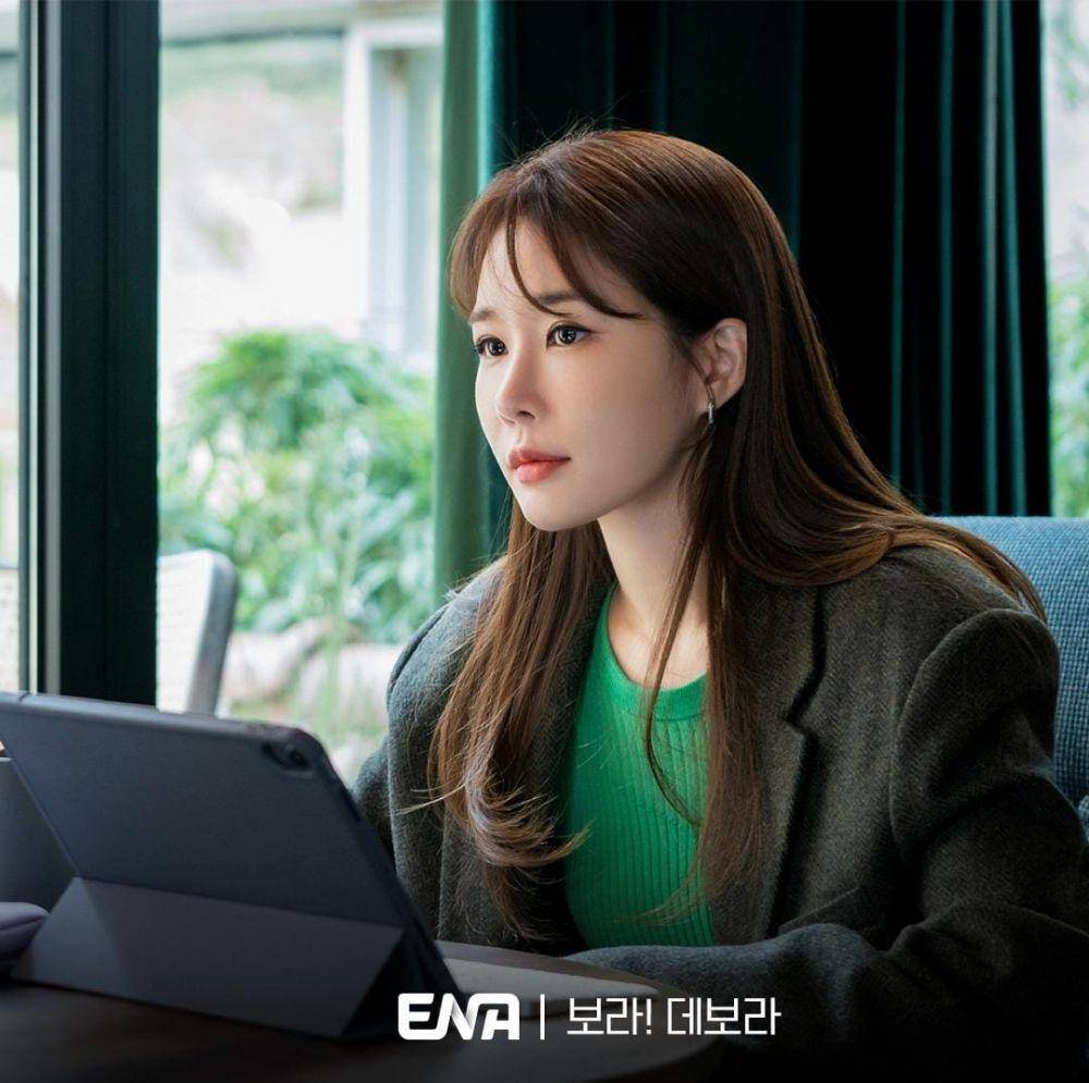 Yoo In Na di drama True to Love (instagram.com/channel.ena.d)