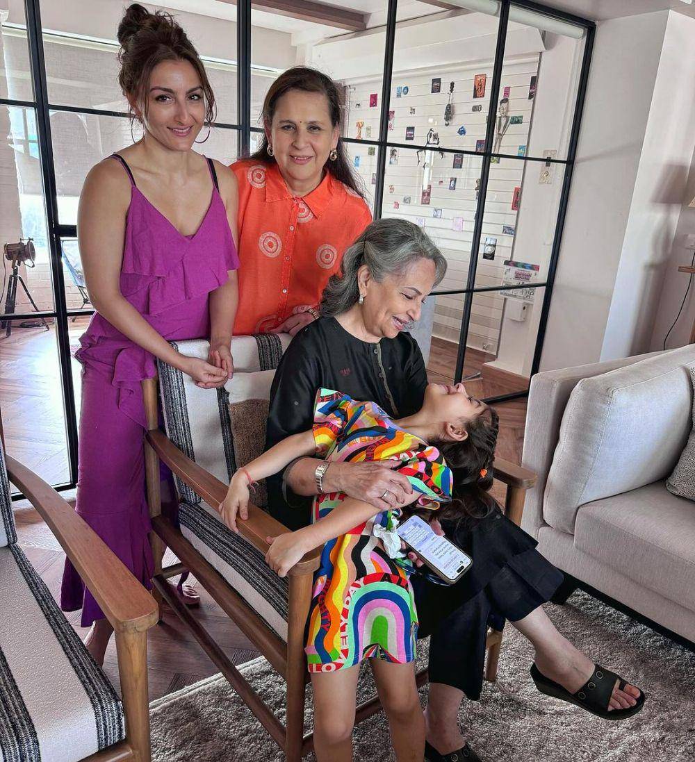 ultah Sharmila Tagore (instagram.com/sakpataudi)