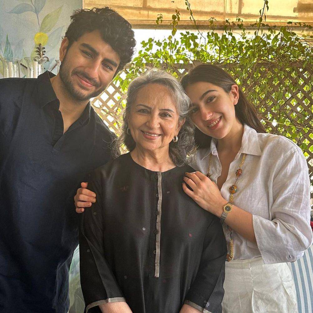 ultah Sharmila Tagore (instagram.com/saraalikhan95)