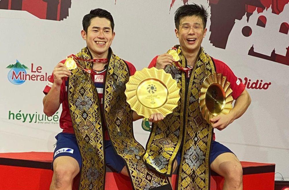 Takuro Hoki/Yugo Kobayashi (instagram.com/hokitonami)