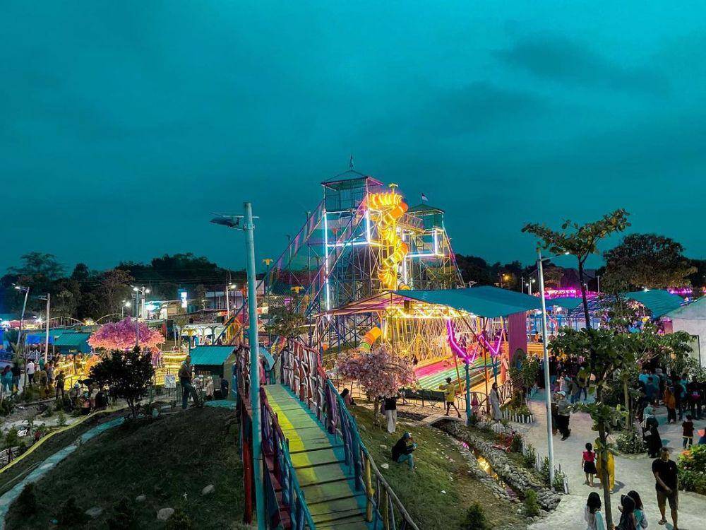 Rainbow Adventure Park (instagram.com/rainbowadventurepark_jepara)