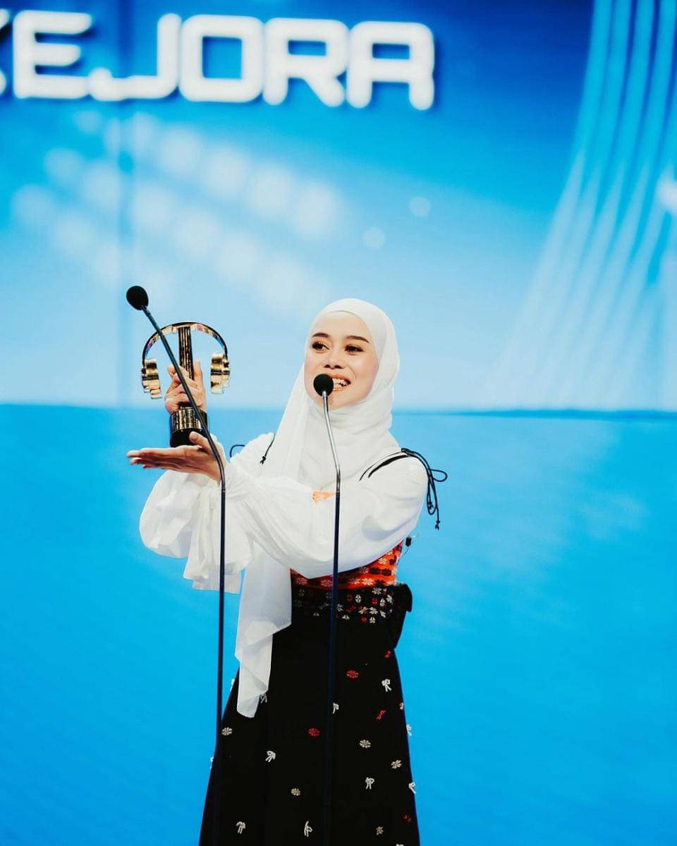 potret Lesti hadiri Indonesia Music Awards 2023 (instagram.com/lestikejora)