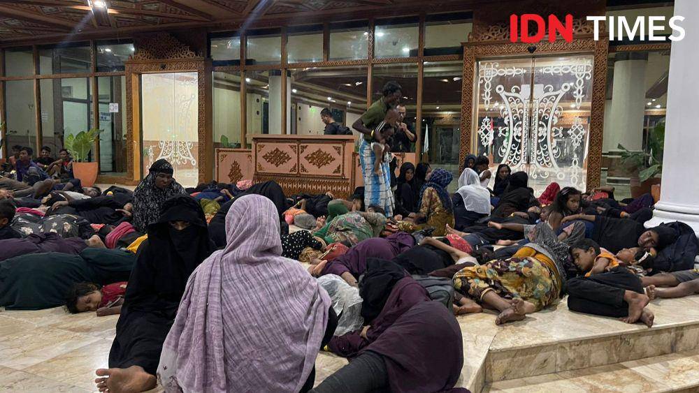 Warga negara asing diduga pengungsi Etnis Rohingya di Aceh. (Dokumentasi Tati untuk IDN Times)