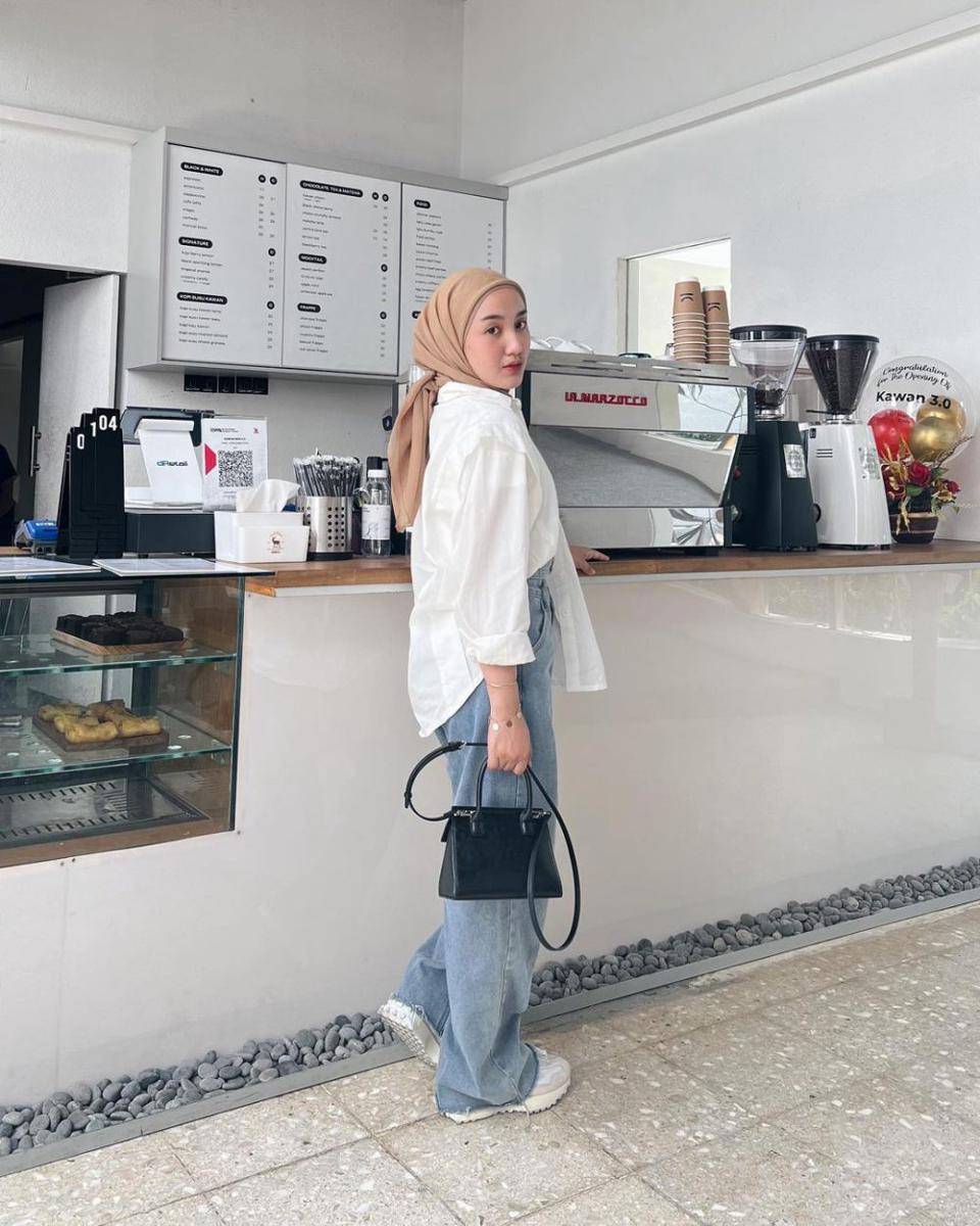 Thafanya Sabila (instagram.com/thafanyads)