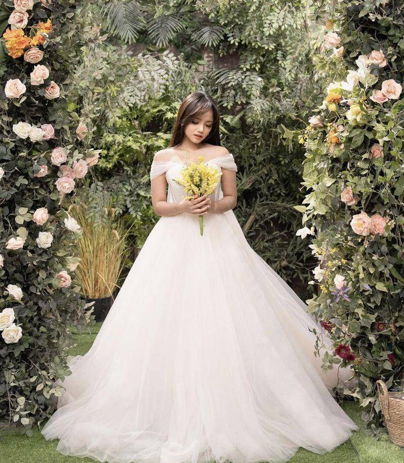pemotretan terbaru Fuji bak pengantin di drama Korea (Instagram.com/fuji_an)