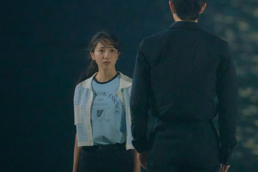 6 Momen Kang Young Hwa dalam Bahaya di Moon in the Day