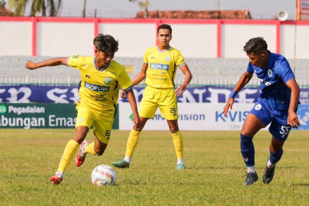 Gresik United dalam laga melawan PSCS Cilacap pada putaran pertama Liga 2 2023/2024. (instagram.com/gresikunited)