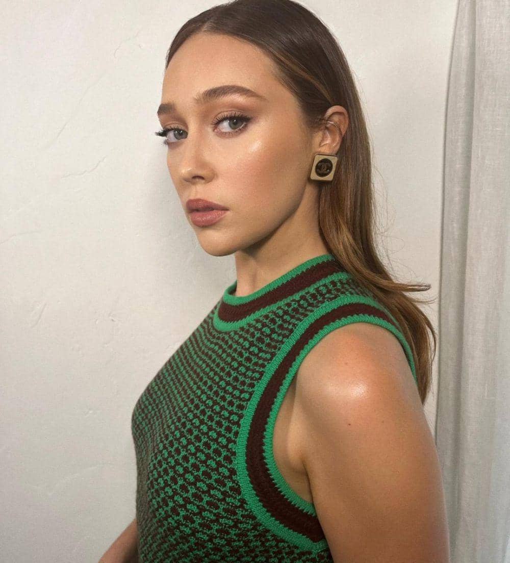 Alycia Debnam-Carey (instagram.com/alyciajasmin)