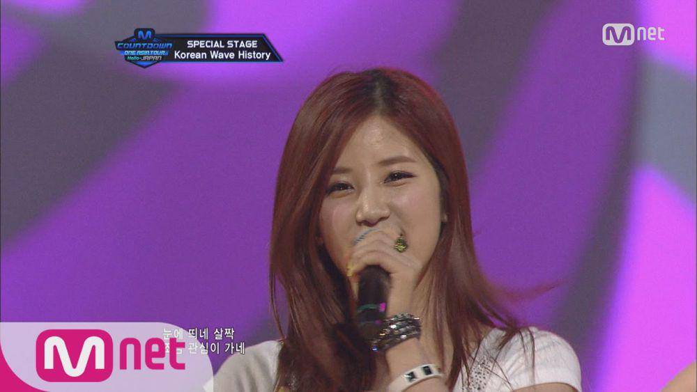 cuplikan penampilan Apink (youtube.com/Mnet K-POP)