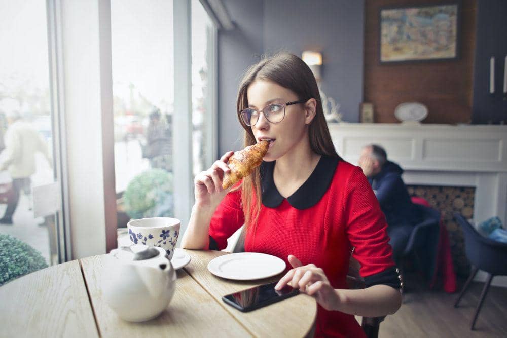 10 Tips Mengontrol Hunger Pangs, Rasa Lapar Palsu!