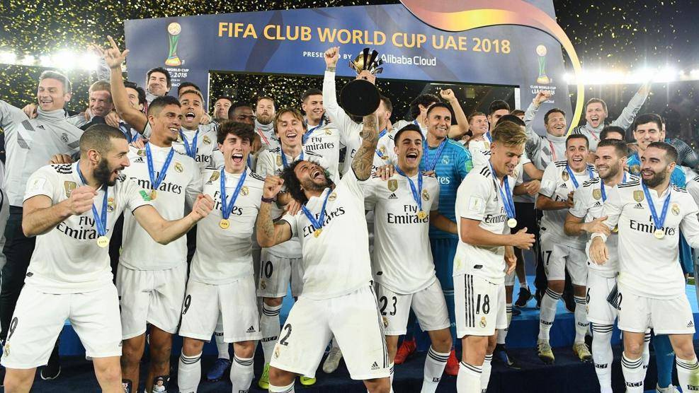 Selebrasi para pemain Real Madrid setelah menjuarai Piala Dunia Antarklub 2018. (uefa.com)