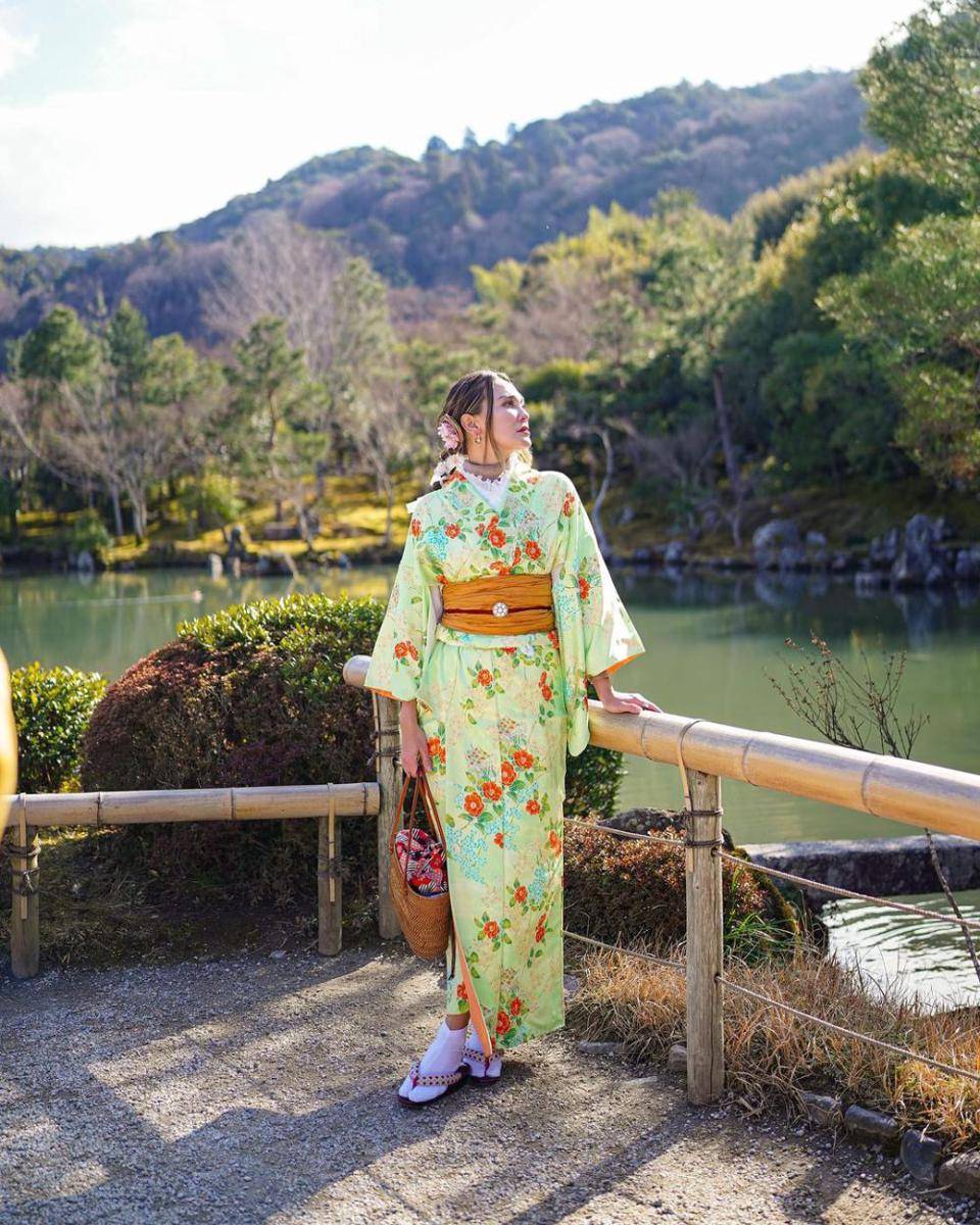 potret Luna Maya (instagram.com/lunamaya)