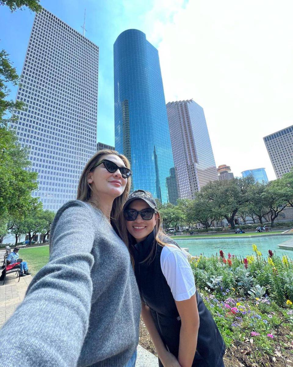 potret Luna Maya dan sahabat (instagram.com/lunamaya)