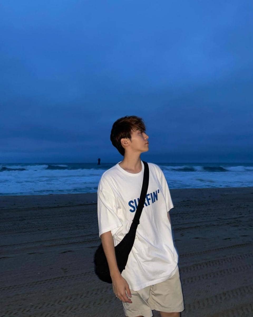 short pants ala Seungkwan SEVENTEEN (instagram.com/pledis_boos)