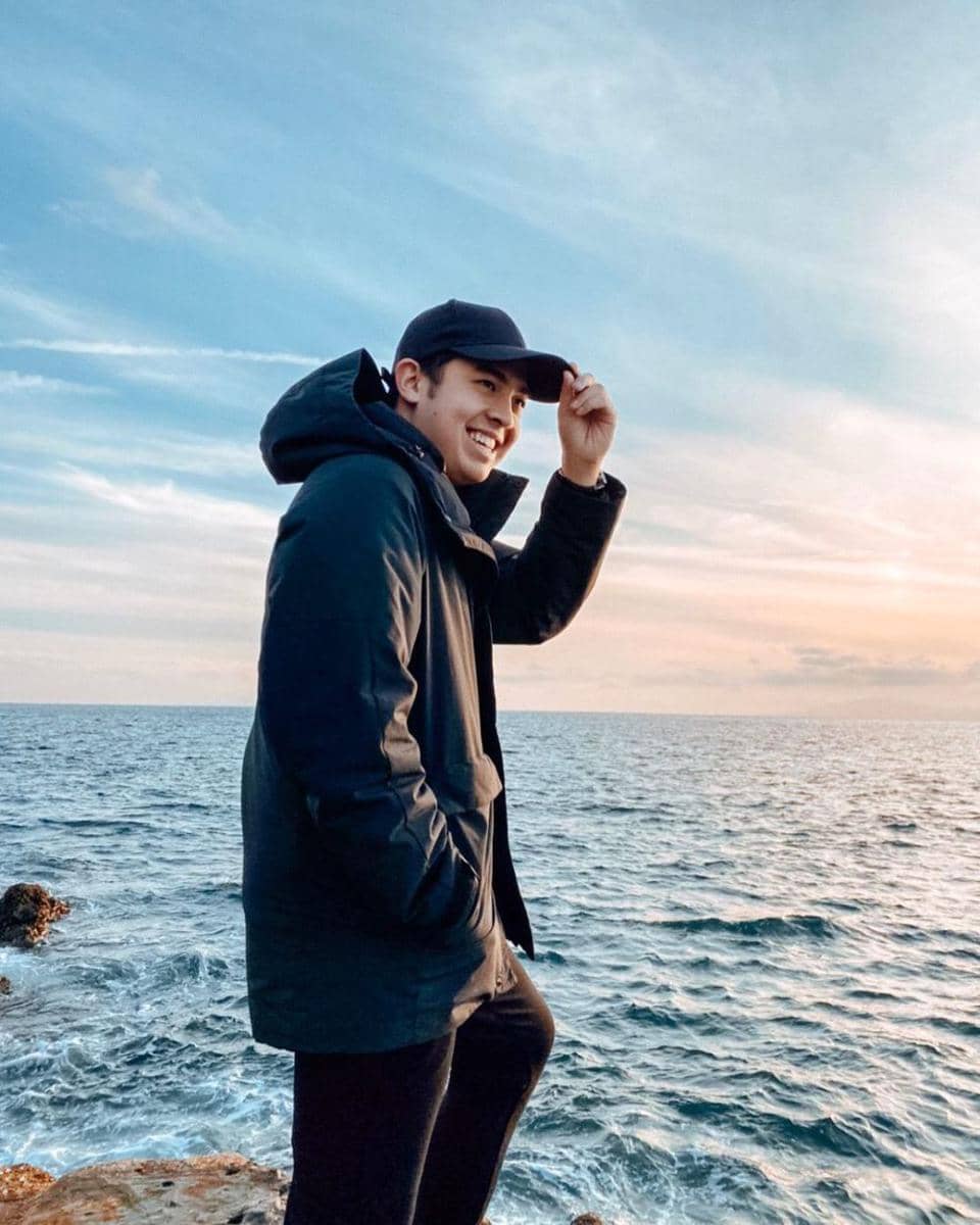 outfit monokrom Jerome Polin (instagram.com/jeromepolin/)